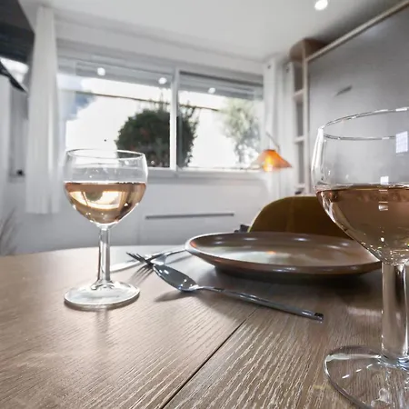 Le Marina - Cosy - Wifi - Clim - Port Villeneuve-Loubet